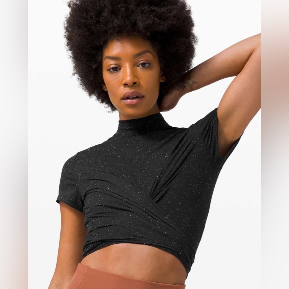 Lululemon Time to Restore Mock Neck Short Sleeve in Black / White
